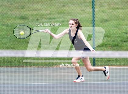 Thumbnail 3 in Weddington vs Cuthbertson photogallery.