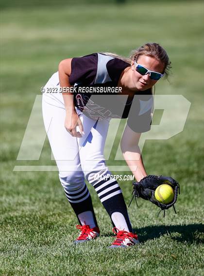 Thumbnail 1 in Silver Creek vs Rock Canyon (Broomfield Invitational) photogallery.