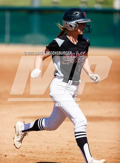 Thumbnail 2 in Silver Creek vs Rock Canyon (Broomfield Invitational) photogallery.