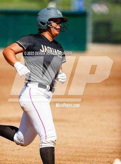 Thumbnail 1 in Silver Creek vs Rock Canyon (Broomfield Invitational) photogallery.