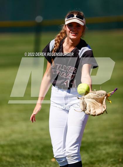 Thumbnail 2 in Silver Creek vs Rock Canyon (Broomfield Invitational) photogallery.