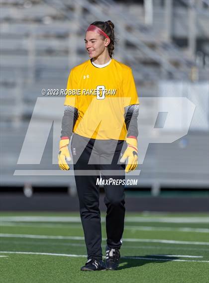 Thumbnail 3 in Tyler Legacy vs. McKinney North (Forney Invitational Tournament) photogallery.