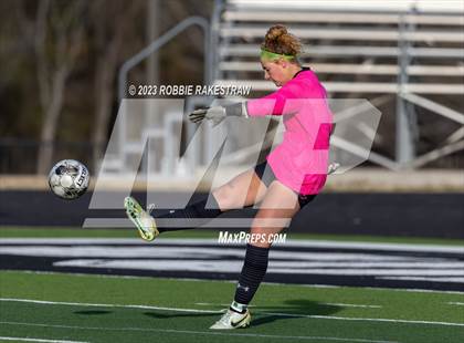 Thumbnail 3 in Tyler Legacy vs. McKinney North (Forney Invitational Tournament) photogallery.
