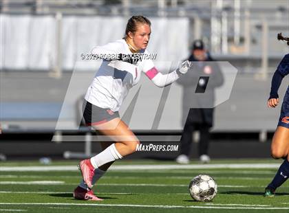 Thumbnail 3 in Tyler Legacy vs. McKinney North (Forney Invitational Tournament) photogallery.