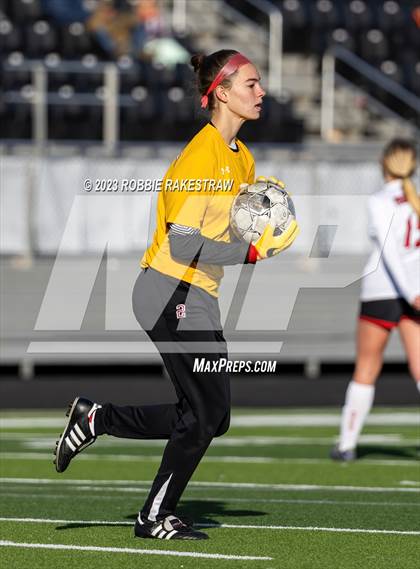 Thumbnail 2 in Tyler Legacy vs. McKinney North (Forney Invitational Tournament) photogallery.