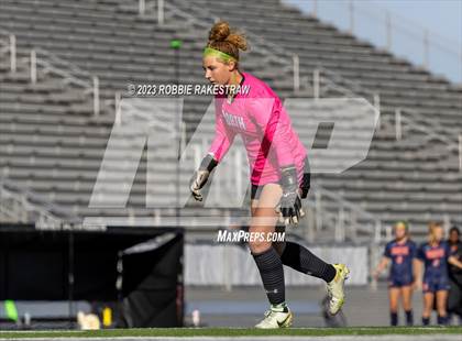 Thumbnail 3 in Tyler Legacy vs. McKinney North (Forney Invitational Tournament) photogallery.