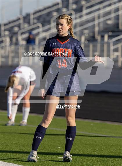Thumbnail 3 in Tyler Legacy vs. McKinney North (Forney Invitational Tournament) photogallery.