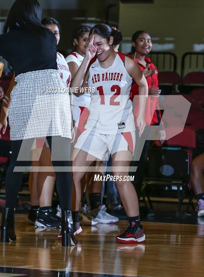 Thumbnail 3 in Leffell vs Alexander Hamilton (Section 1 Class C Semifinal) photogallery.