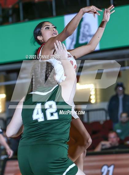 Thumbnail 3 in Leffell vs Alexander Hamilton (Section 1 Class C Semifinal) photogallery.
