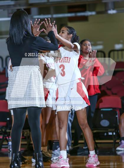 Thumbnail 3 in Leffell vs Alexander Hamilton (Section 1 Class C Semifinal) photogallery.