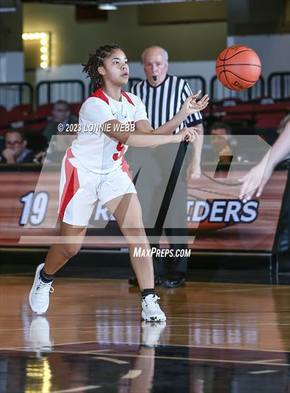 Thumbnail 2 in Leffell vs Alexander Hamilton (Section 1 Class C Semifinal) photogallery.