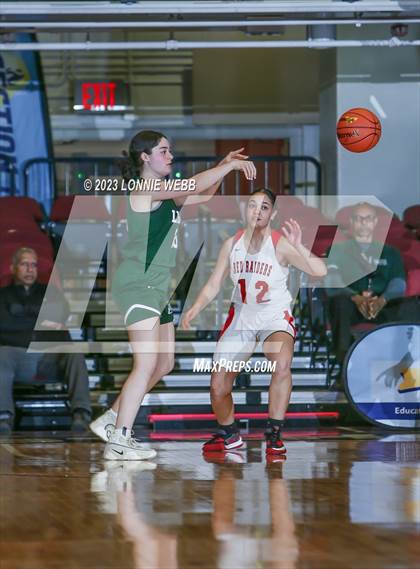 Thumbnail 2 in Leffell vs Alexander Hamilton (Section 1 Class C Semifinal) photogallery.