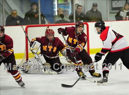 Thumbnail 1 in Sheehan @ Branford photogallery.