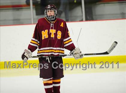 Thumbnail 1 in Sheehan @ Branford photogallery.
