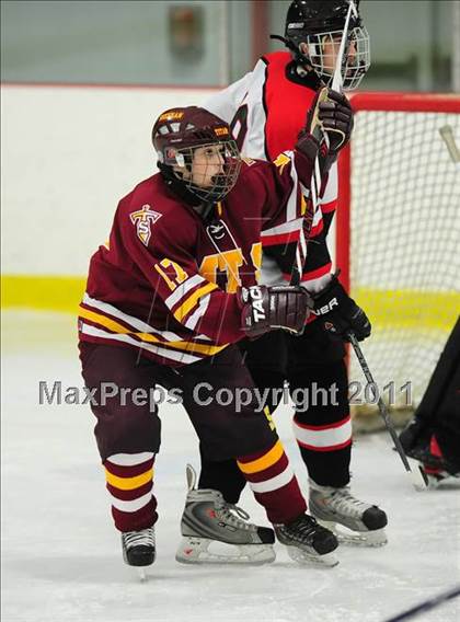 Thumbnail 1 in Sheehan @ Branford photogallery.
