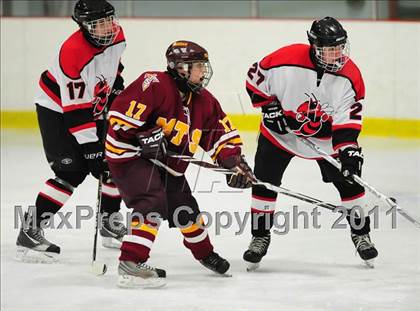 Thumbnail 1 in Sheehan @ Branford photogallery.