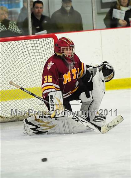 Thumbnail 3 in Sheehan @ Branford photogallery.