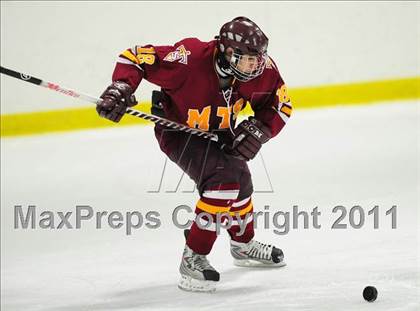 Thumbnail 1 in Sheehan @ Branford photogallery.