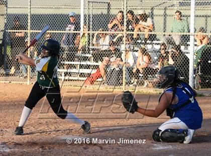 Thumbnail 1 in Royal vs Burbank photogallery.