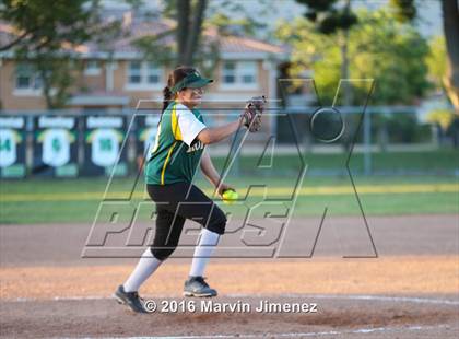 Thumbnail 1 in Royal vs Burbank photogallery.