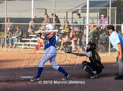 Thumbnail 1 in Royal vs Burbank photogallery.