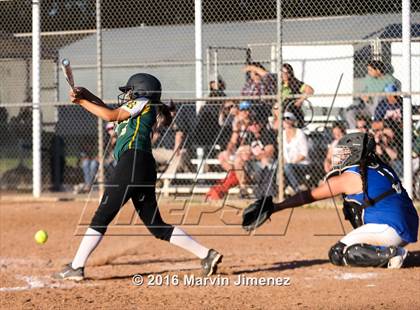 Thumbnail 1 in Royal vs Burbank photogallery.