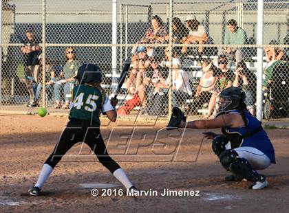 Thumbnail 1 in Royal vs Burbank photogallery.