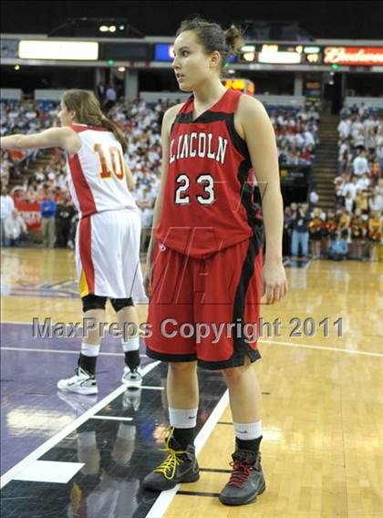 Thumbnail 1 in Lincoln vs St. Francis (CIF SJS D1 Final) photogallery.