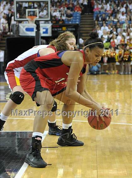 Thumbnail 3 in Lincoln vs St. Francis (CIF SJS D1 Final) photogallery.