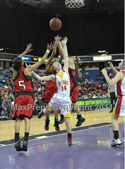 Thumbnail 3 in Lincoln vs St. Francis (CIF SJS D1 Final) photogallery.