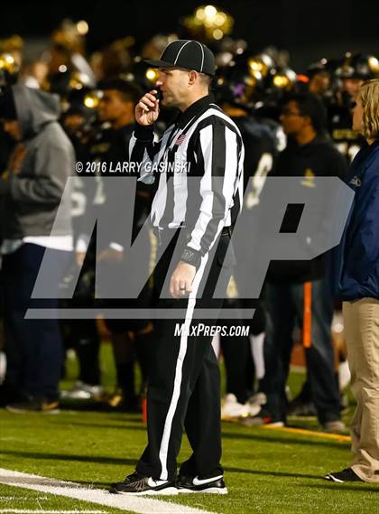 Thumbnail 3 in Golden Valley vs. San Gorgonio (CIF SS D7 Semi-Final) photogallery.