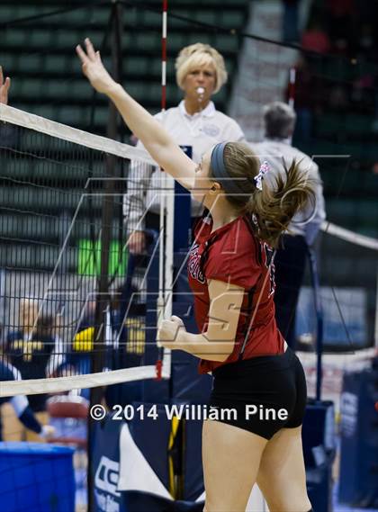 Thumbnail 2 in Penfield vs. Massapequa (NYSPHSAA Class AA Pool Play) photogallery.