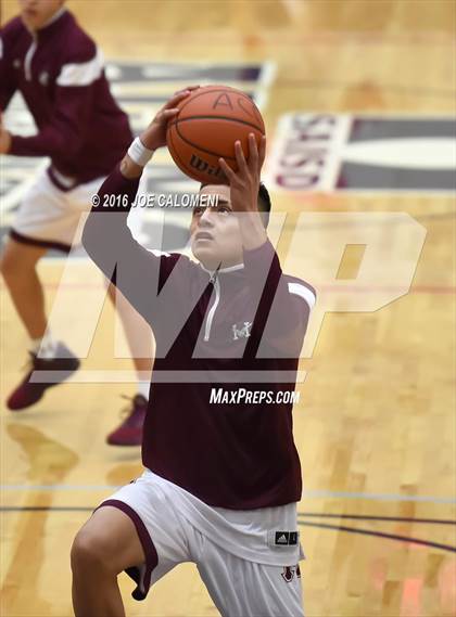 Thumbnail 2 in Lee [Robert E.] vs Highlands (SAISD Invitational) photogallery.
