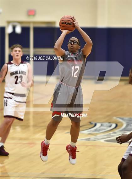 Thumbnail 1 in Lee [Robert E.] vs Highlands (SAISD Invitational) photogallery.