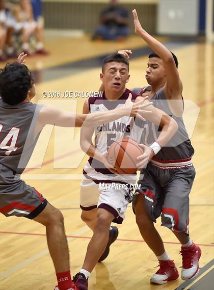 Thumbnail 2 in Lee [Robert E.] vs Highlands (SAISD Invitational) photogallery.