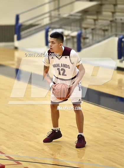 Thumbnail 2 in Lee [Robert E.] vs Highlands (SAISD Invitational) photogallery.