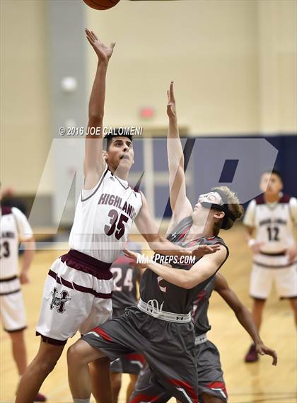 Thumbnail 1 in Lee [Robert E.] vs Highlands (SAISD Invitational) photogallery.