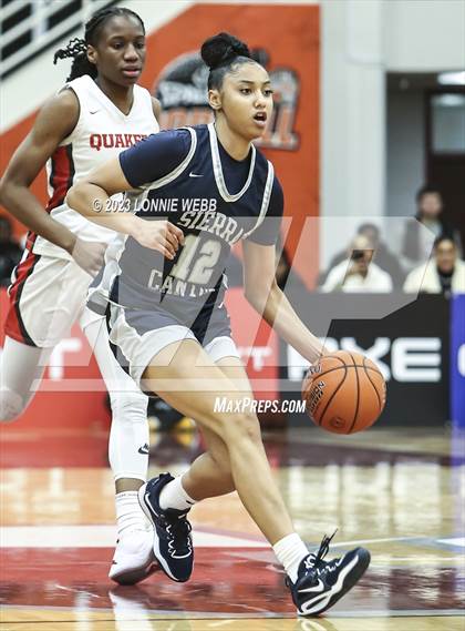 Thumbnail 2 in Sidwell Friends vs Sierra Canyon (Spalding Hoophall Classic) photogallery.