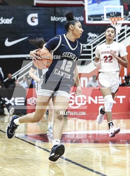 Thumbnail 2 in Sidwell Friends vs Sierra Canyon (Spalding Hoophall Classic) photogallery.