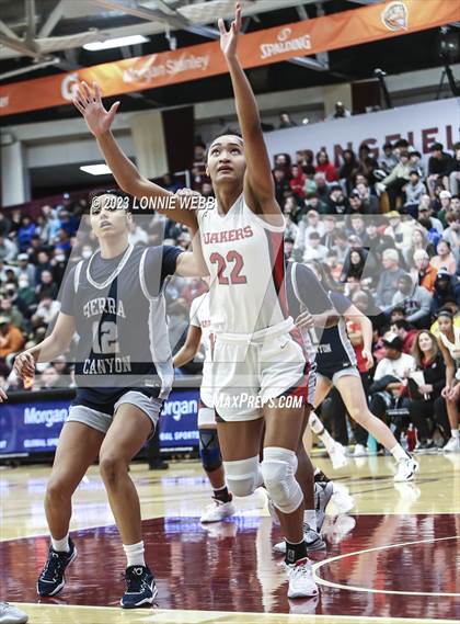 Thumbnail 1 in Sidwell Friends vs Sierra Canyon (Spalding Hoophall Classic) photogallery.