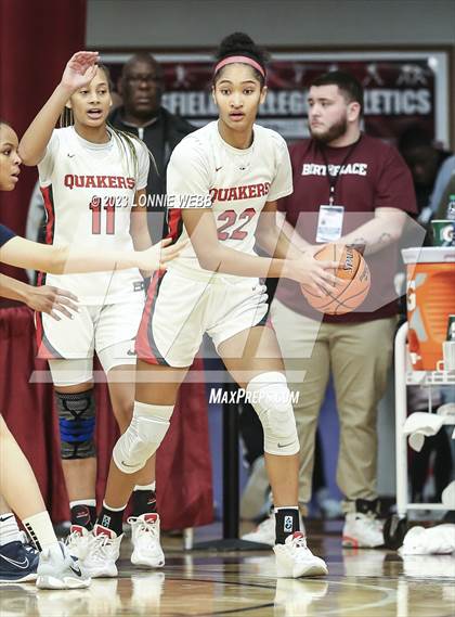 Thumbnail 3 in Sidwell Friends vs Sierra Canyon (Spalding Hoophall Classic) photogallery.