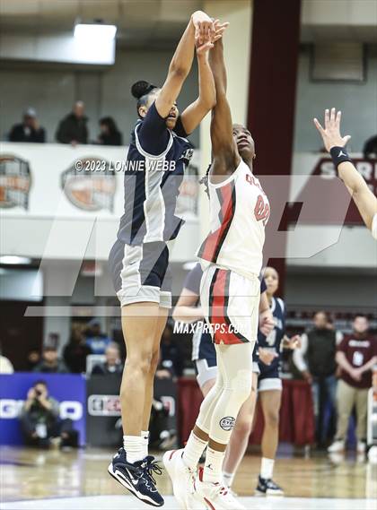 Thumbnail 1 in Sidwell Friends vs Sierra Canyon (Spalding Hoophall Classic) photogallery.