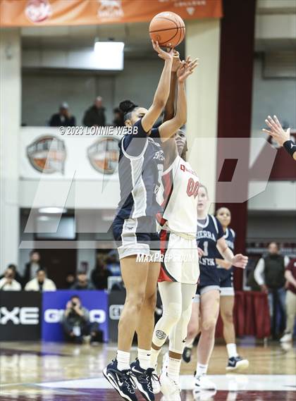 Thumbnail 3 in Sidwell Friends vs Sierra Canyon (Spalding Hoophall Classic) photogallery.