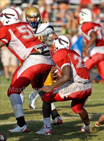 Thumbnail 1 in Aquinas @ Cardinal Gibbons photogallery.