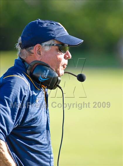 Thumbnail 3 in Aquinas @ Cardinal Gibbons photogallery.
