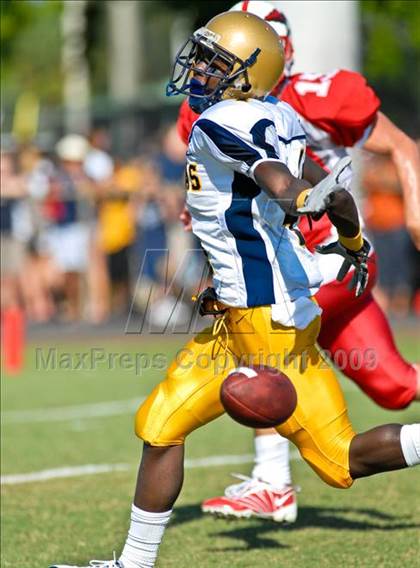 Thumbnail 2 in Aquinas @ Cardinal Gibbons photogallery.