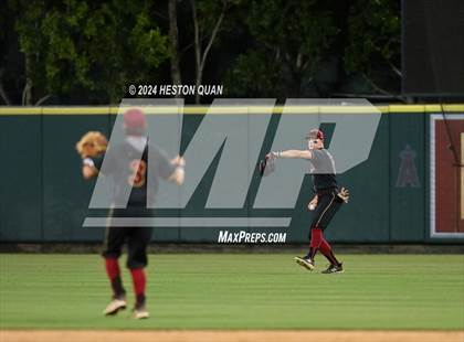 Thumbnail 2 in La Serna vs. Los Alamitos (Halo Classic) photogallery.