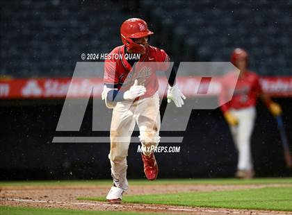 Thumbnail 1 in La Serna vs. Los Alamitos (Halo Classic) photogallery.