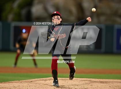 Thumbnail 1 in La Serna vs. Los Alamitos (Halo Classic) photogallery.