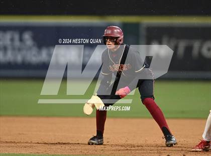 Thumbnail 1 in La Serna vs. Los Alamitos (Halo Classic) photogallery.